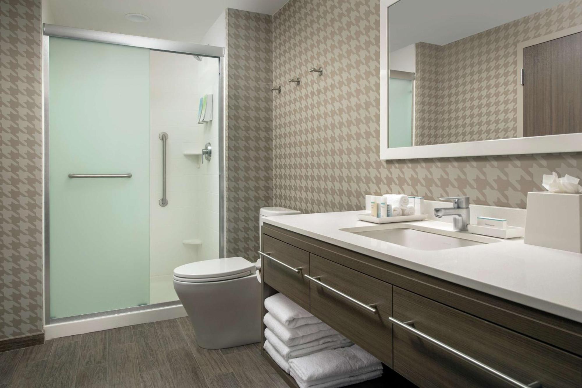 Home2 Suites By Hilton Едісон Екстер'єр фото